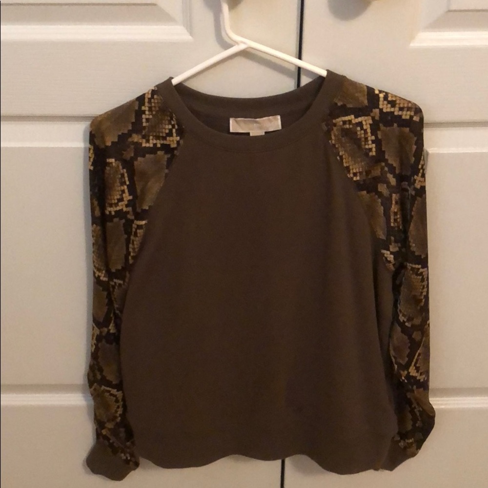 MK crewneck with snake print sleeves